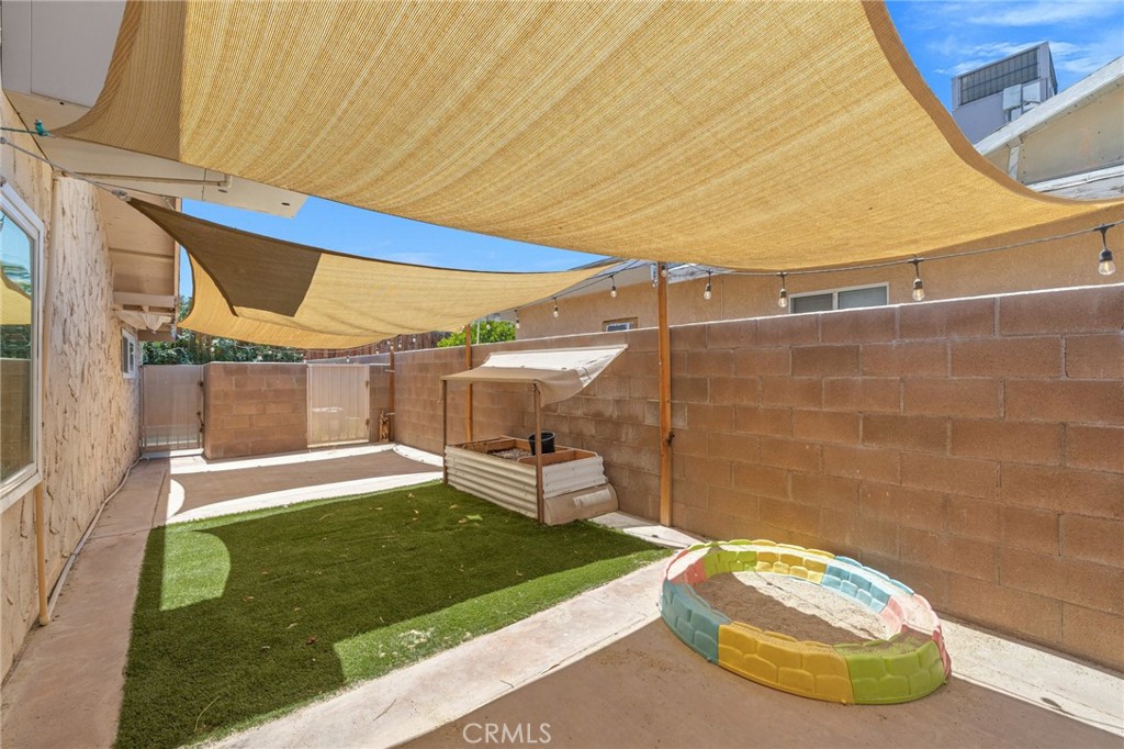 42915 Wisconsin Avenue