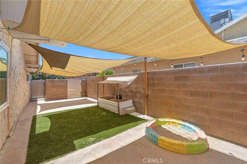 42915 Wisconsin Avenue