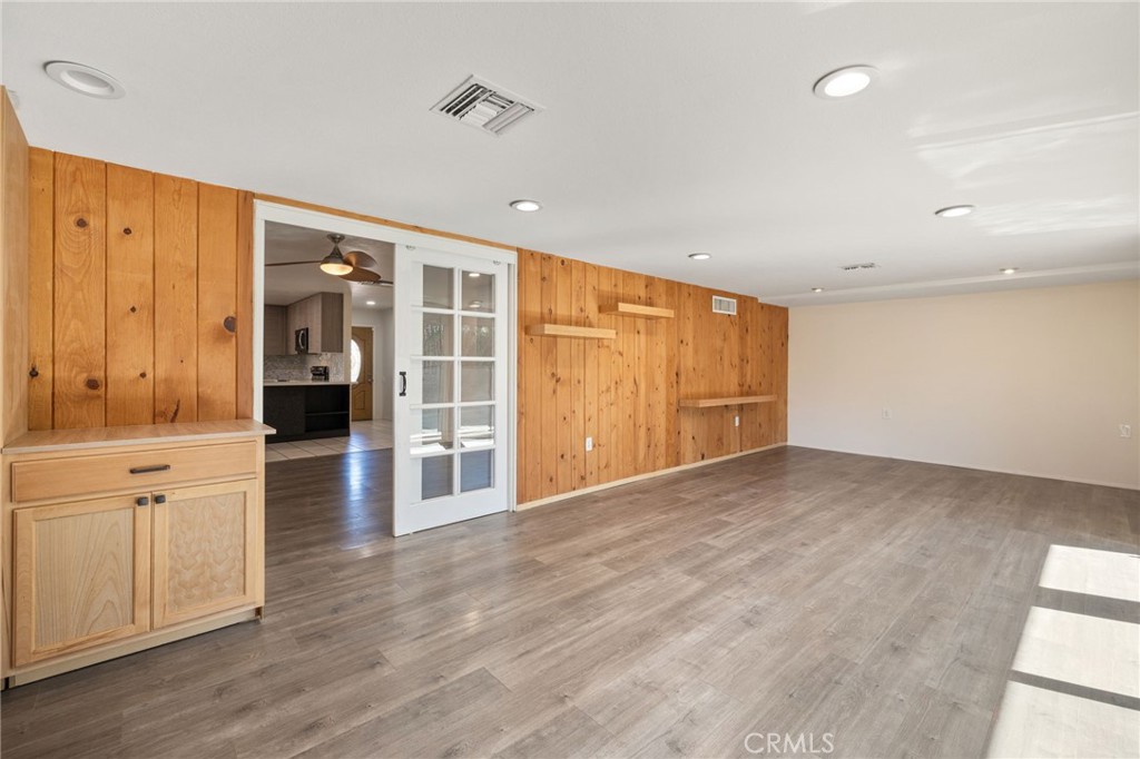 42915 Wisconsin Avenue