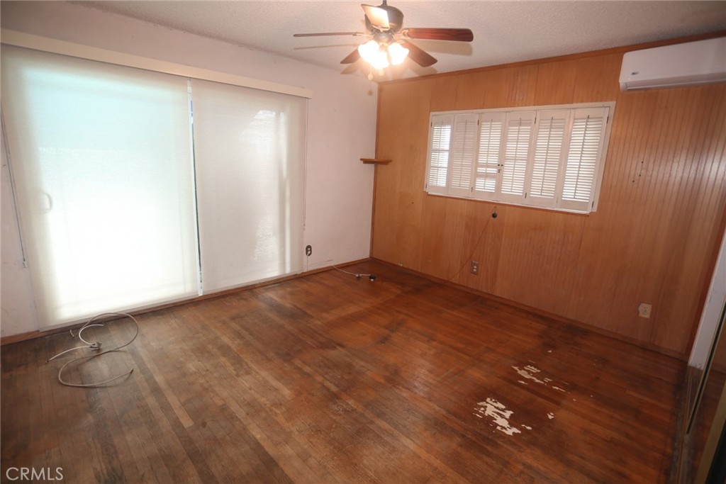 5624 E Vernon Street