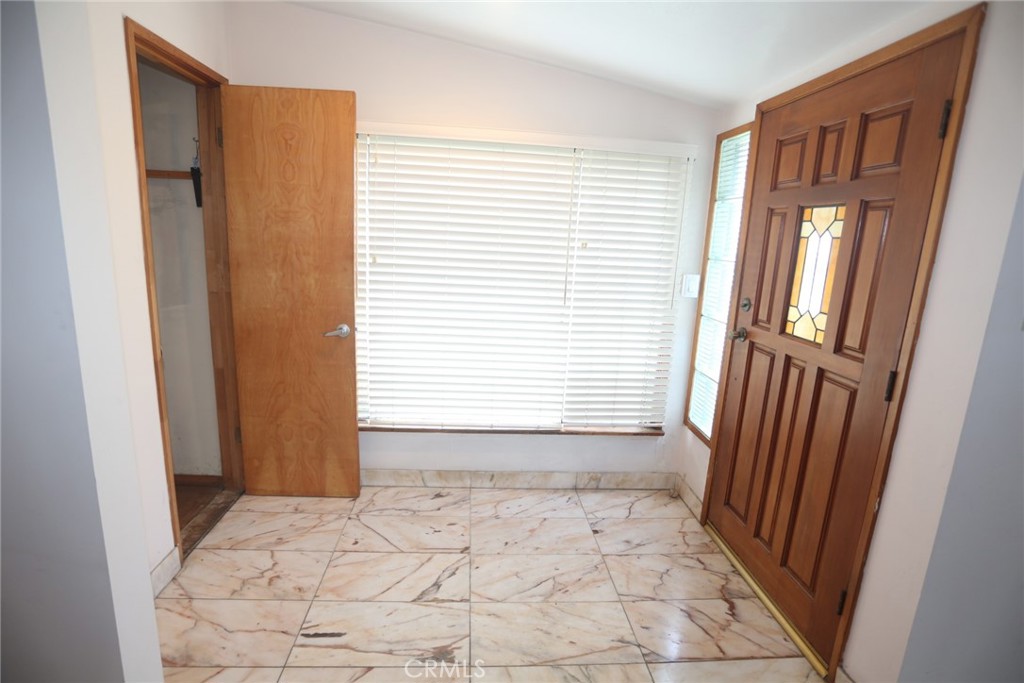 5624 E Vernon Street