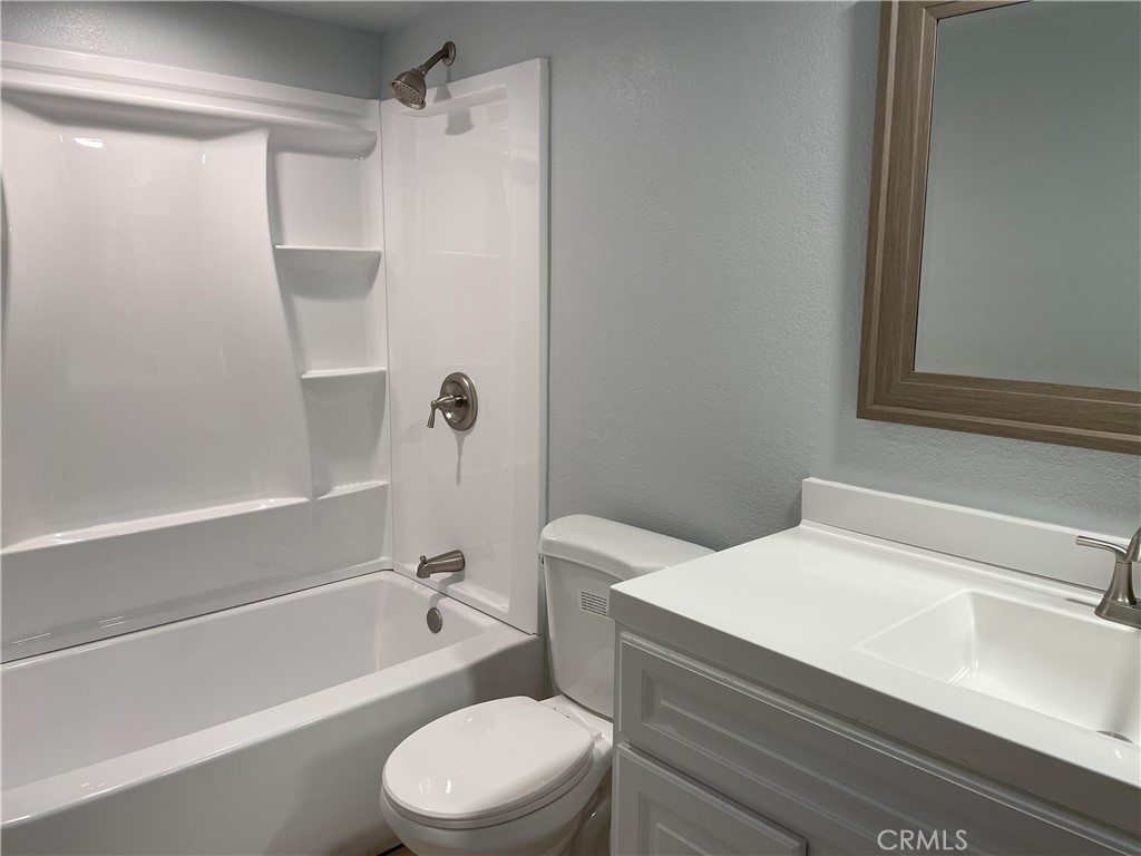 5301 E Waverly Drive 212