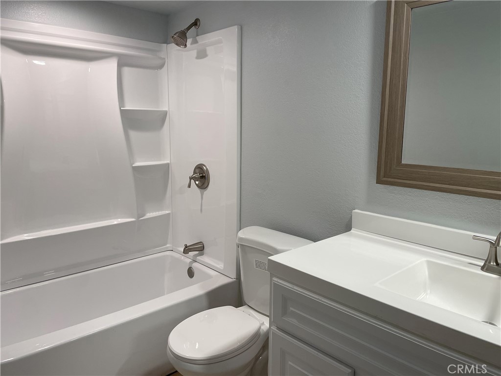 5301 E Waverly Drive 212