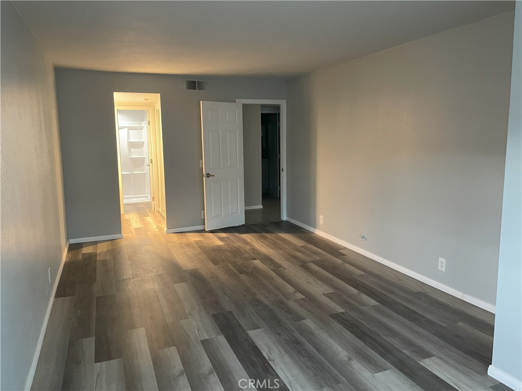 5301 E Waverly Drive 212