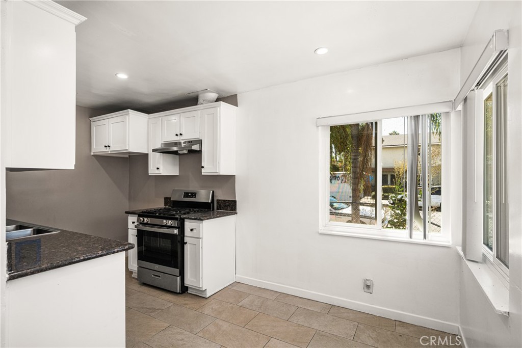 825 S Shelton Street