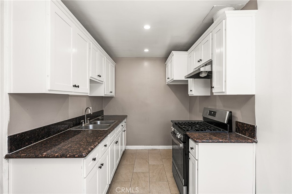 825 S Shelton Street