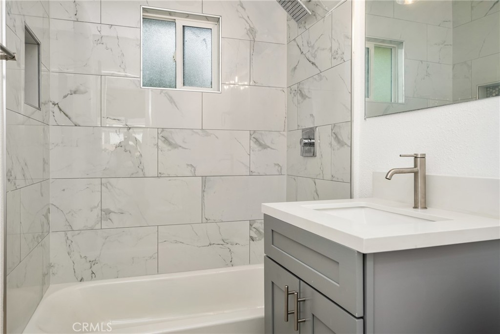 825 S Shelton Street