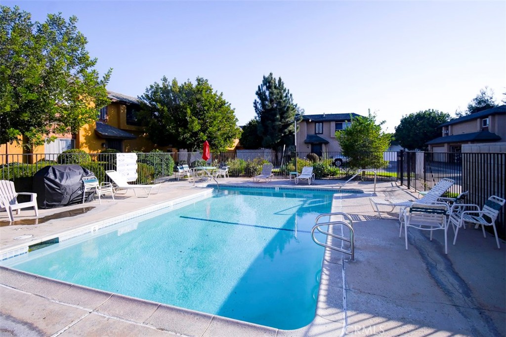 2119 W Edinger UNIT A