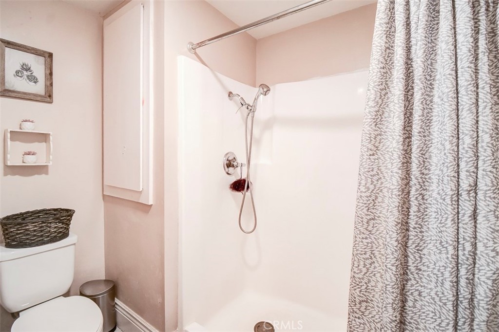 2119 W Edinger UNIT A