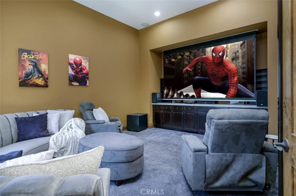 16186 PETERSON Drive