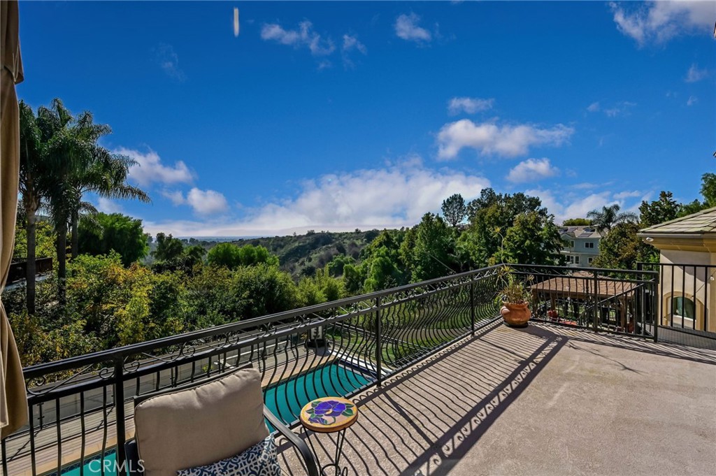 16186 PETERSON Drive