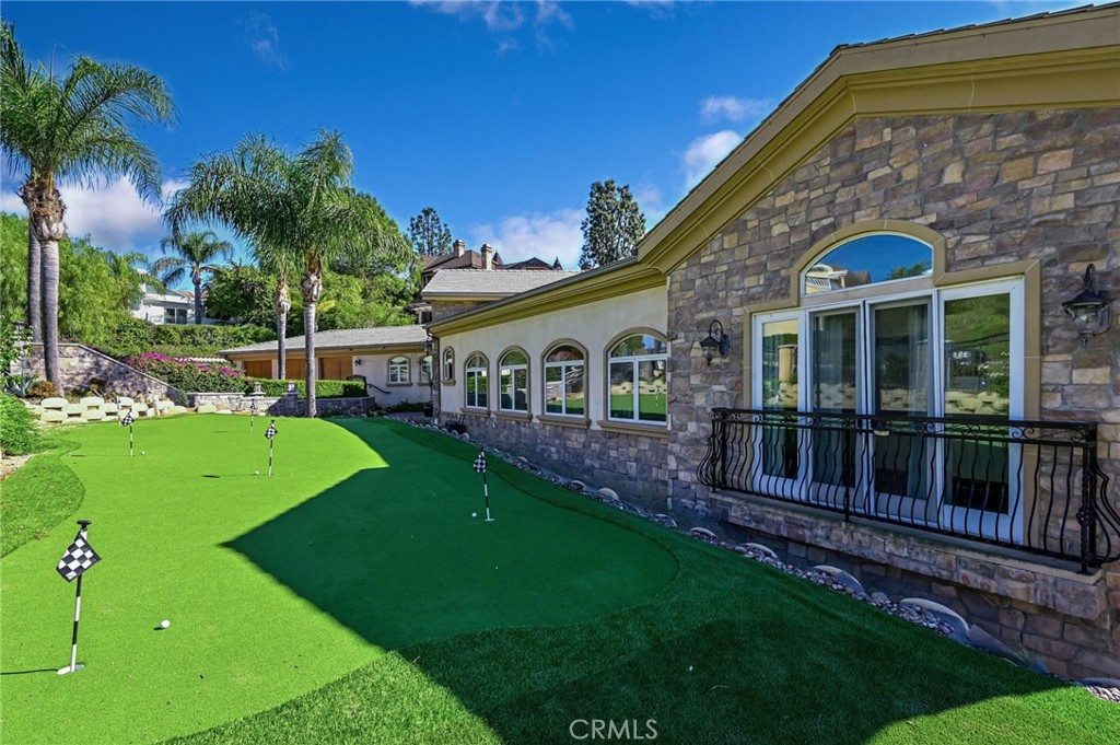 16186 PETERSON Drive