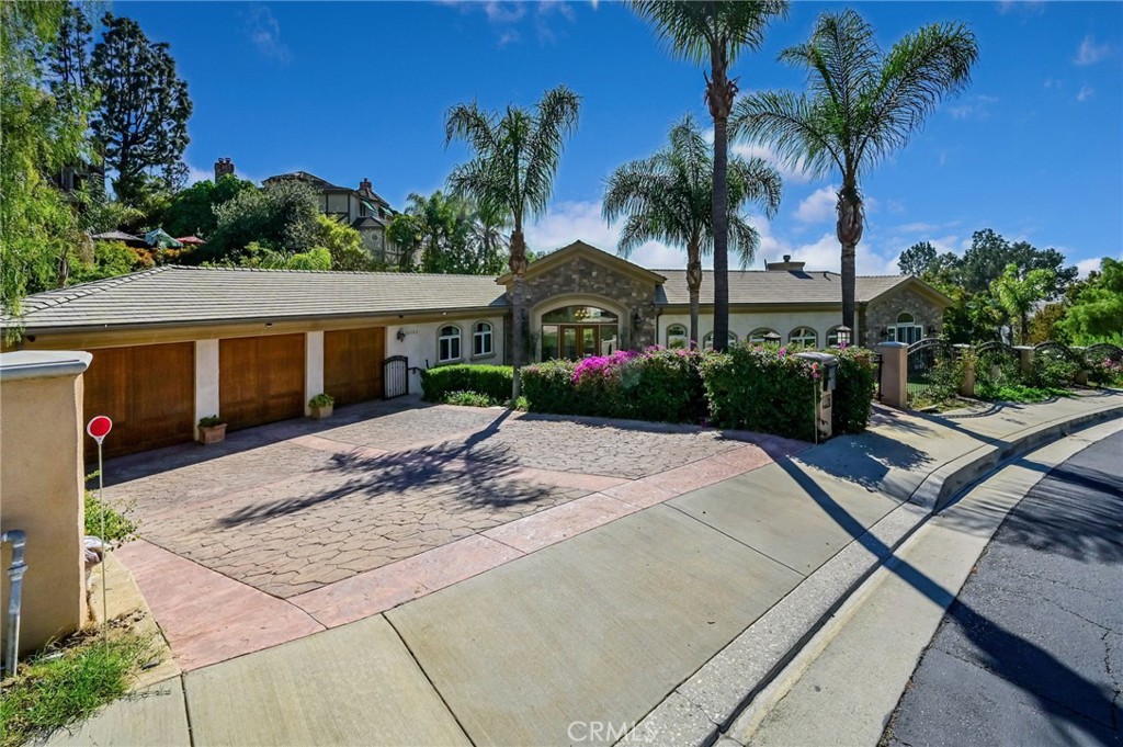 16186 PETERSON Drive