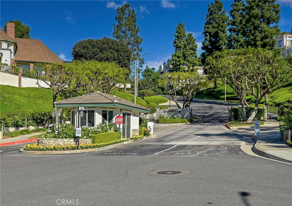 16186 PETERSON Drive