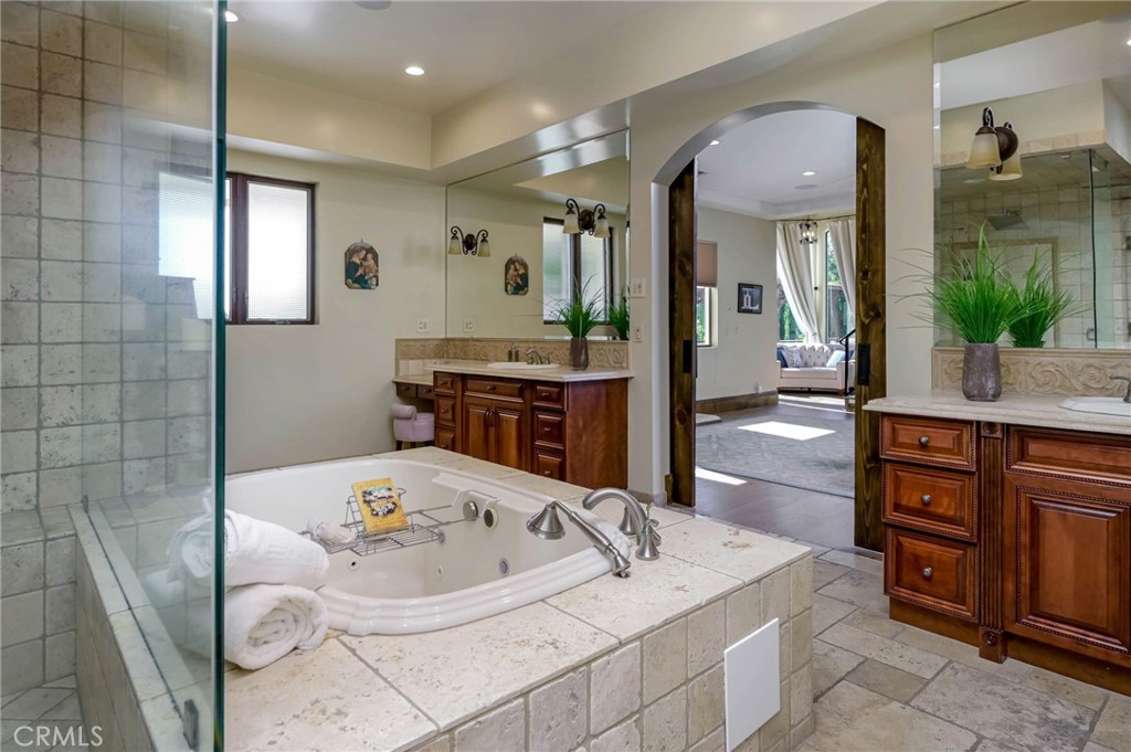 16186 PETERSON Drive