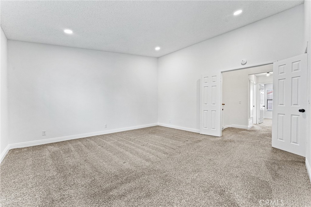 9700 Jersey Avenue 194