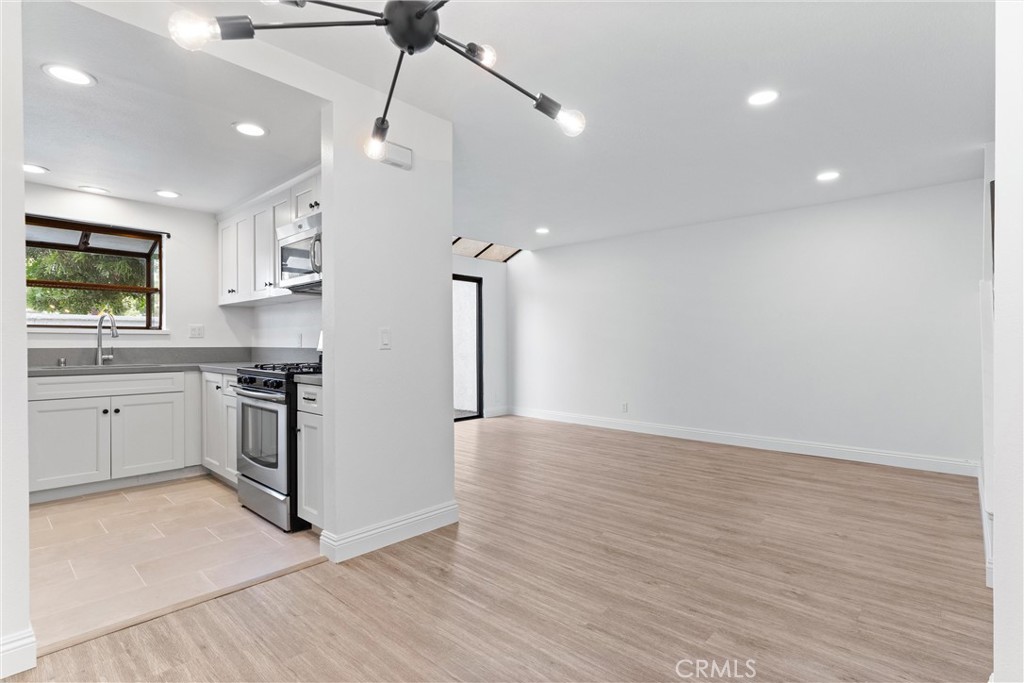 9700 Jersey Avenue 194