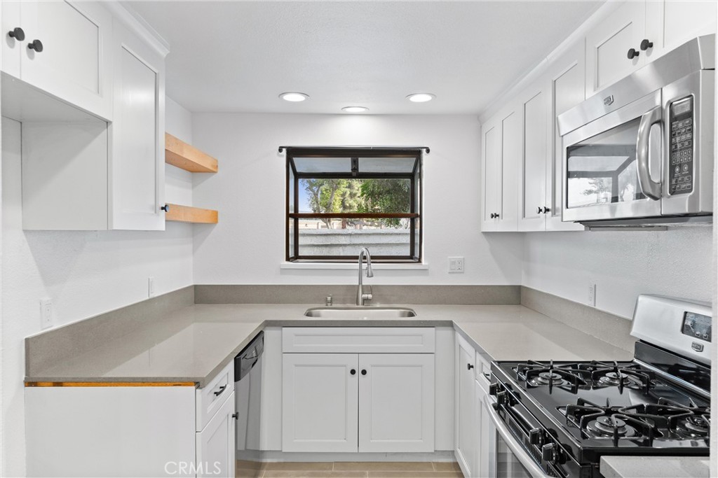 9700 Jersey Avenue 194