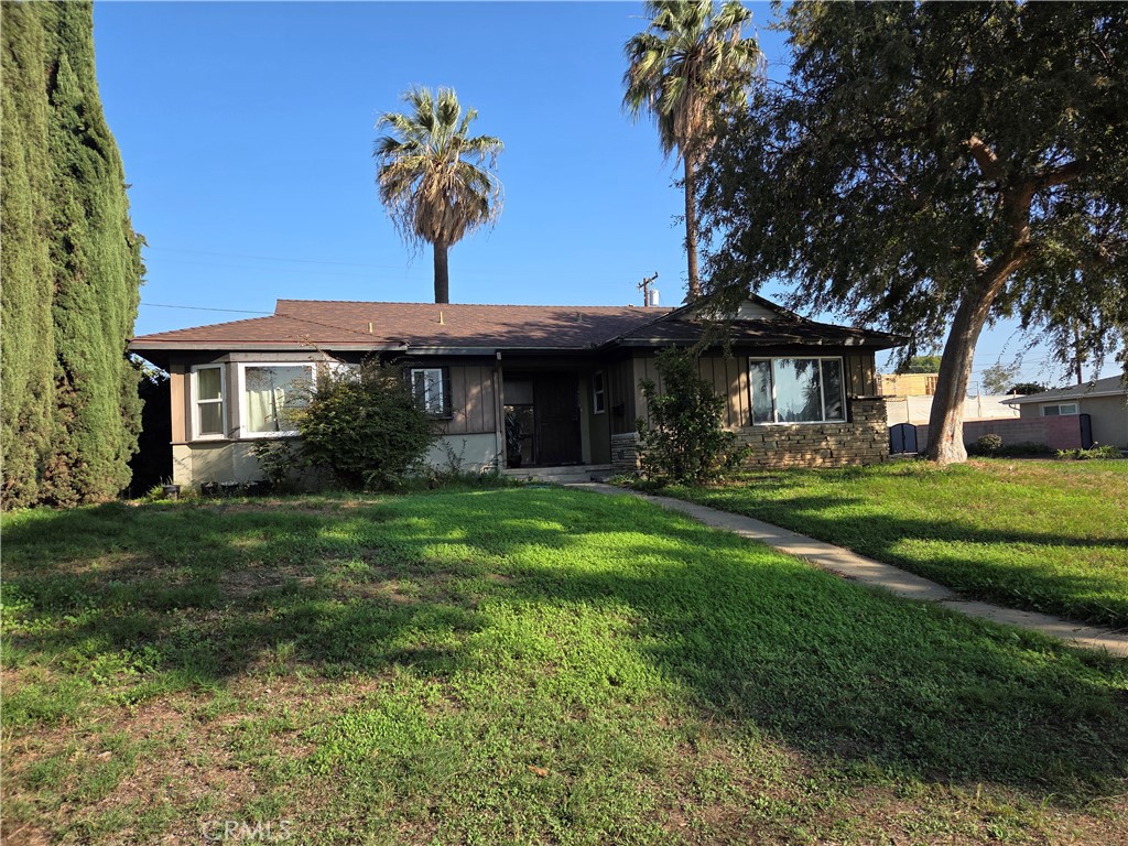 14528 Valley View Avenue