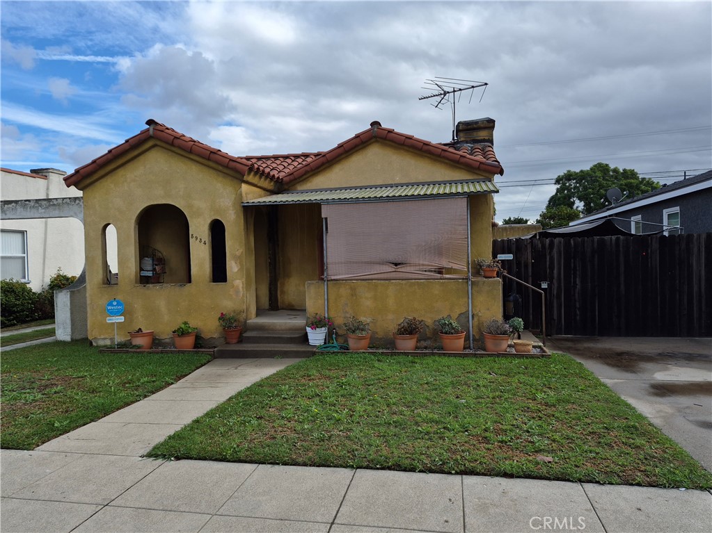 5934 - Lemon Avenue