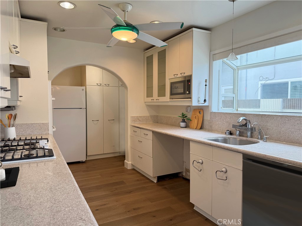 12741 Amethyst Street