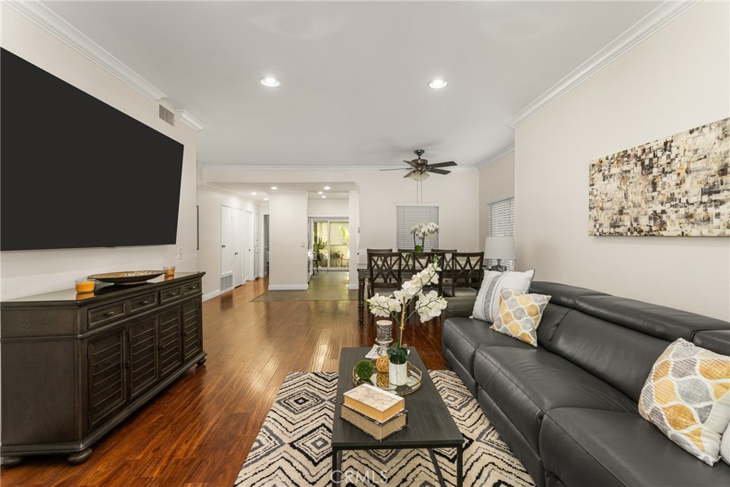 2542 W MacArthur Boulevard 143