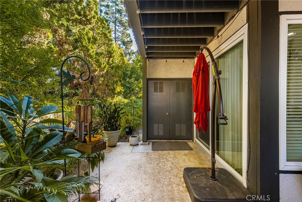 2542 W MacArthur Boulevard 143