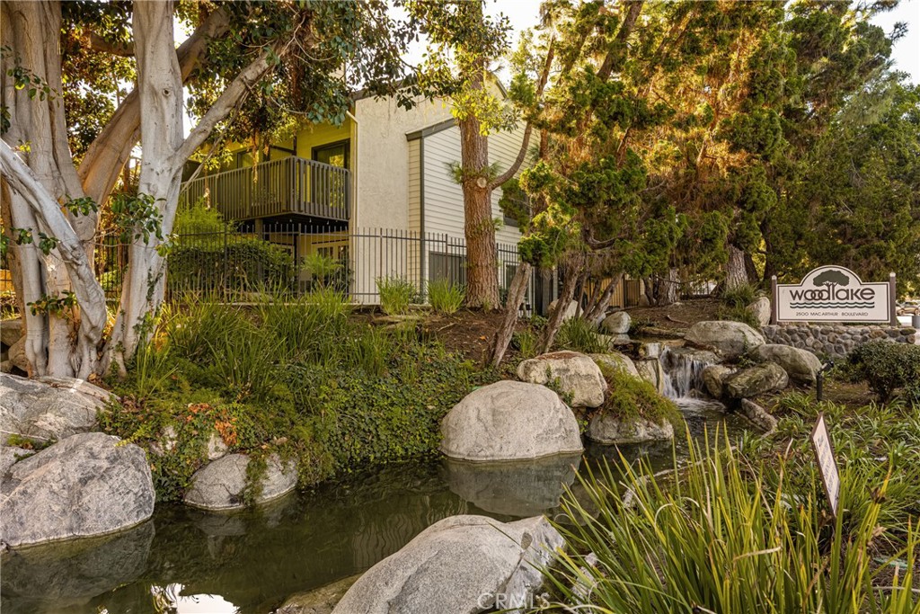 2542 W MacArthur Boulevard 143