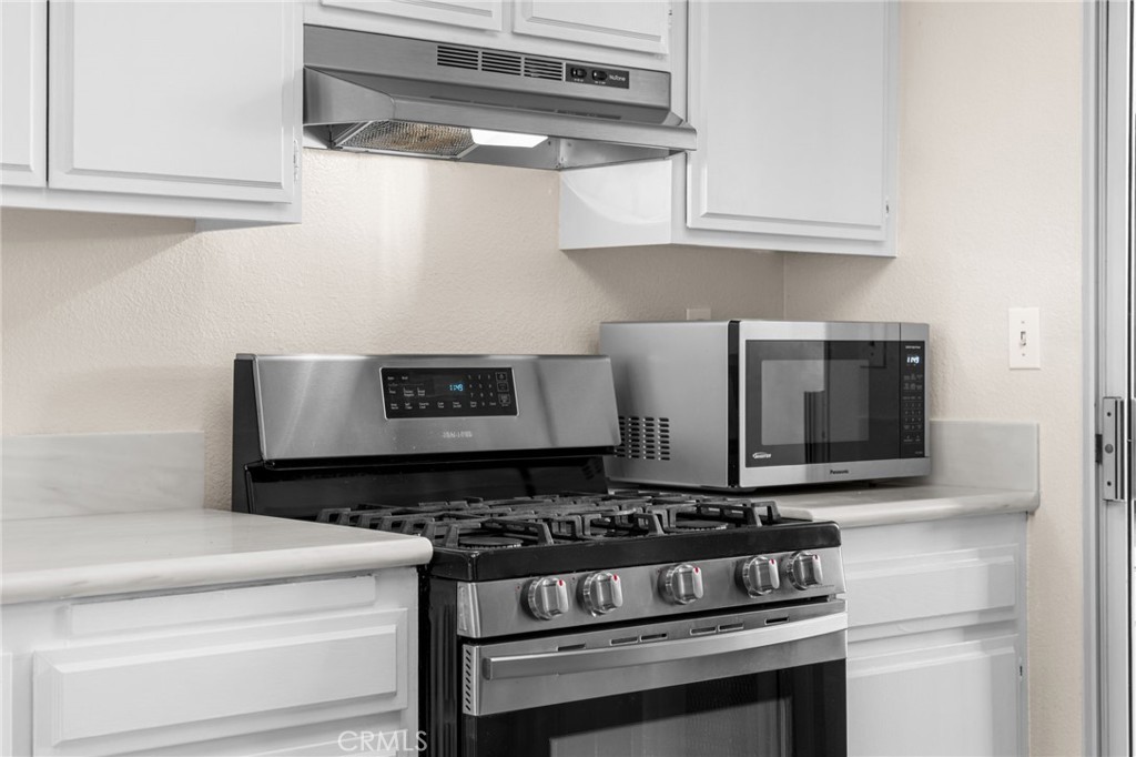 701 S Hayward St Street C