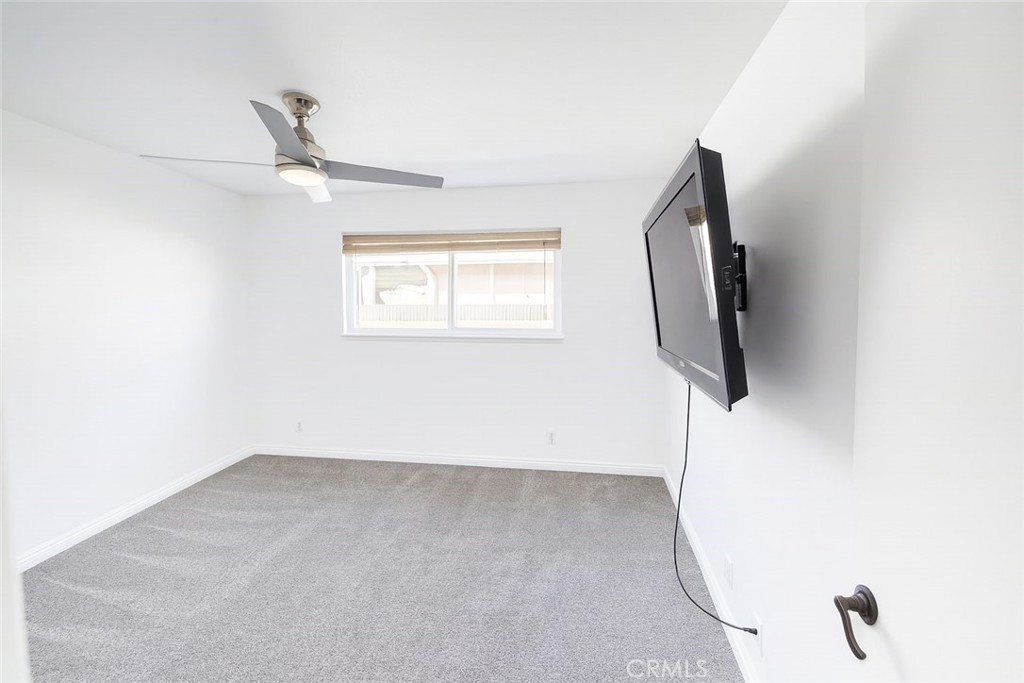 17451 Newland