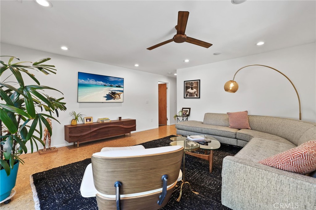 4123 North Virginia Road