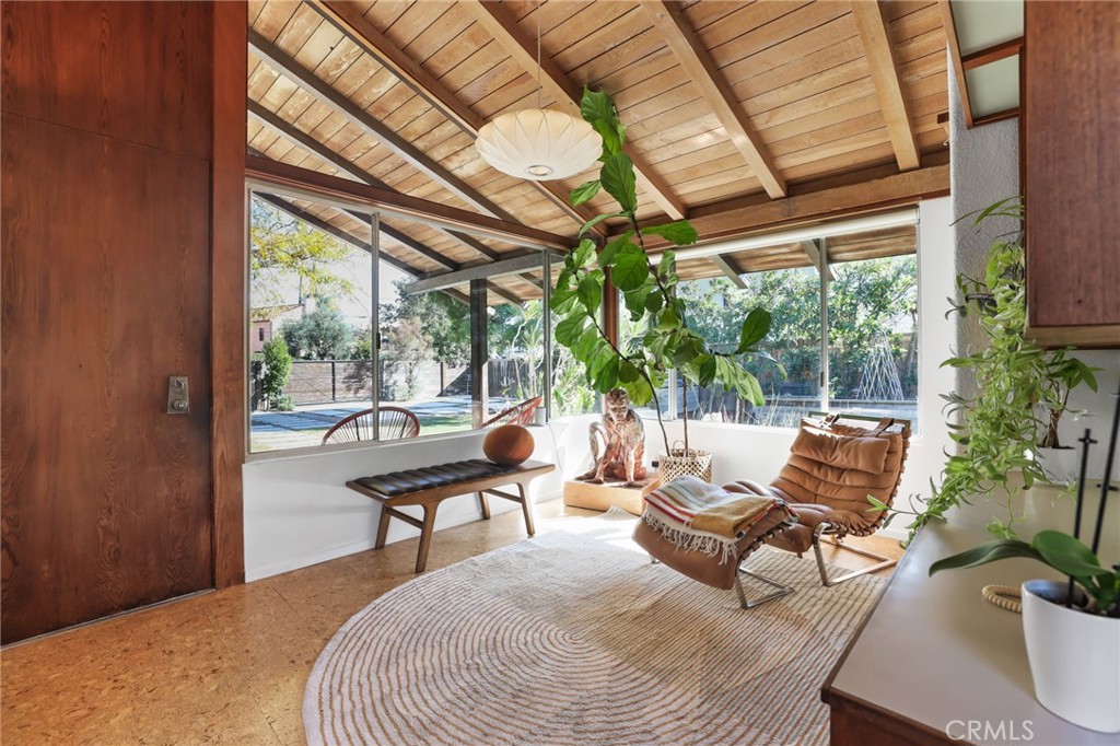 4123 North Virginia Road