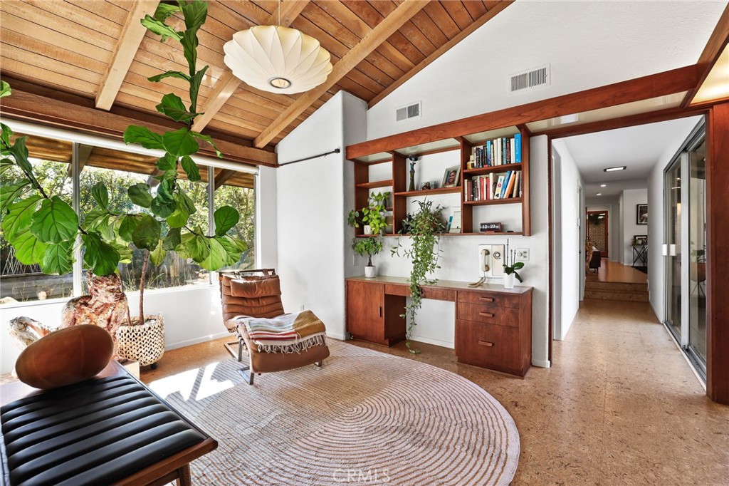 4123 North Virginia Road