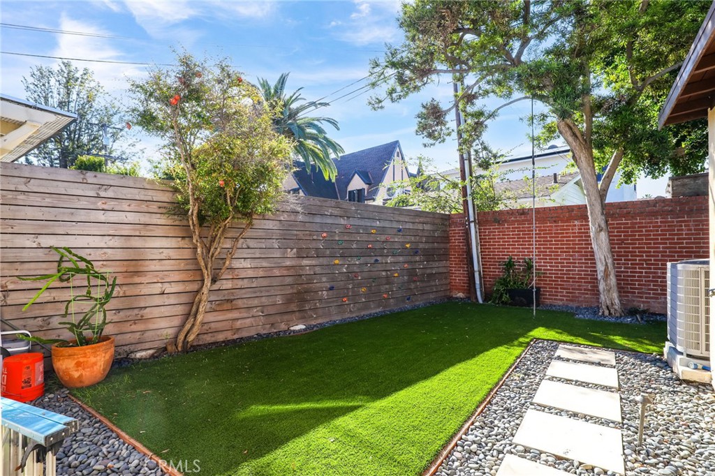 4123 North Virginia Road