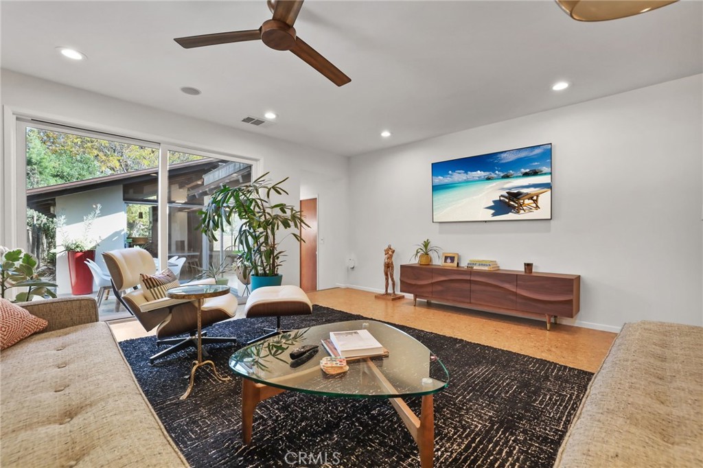 4123 North Virginia Road