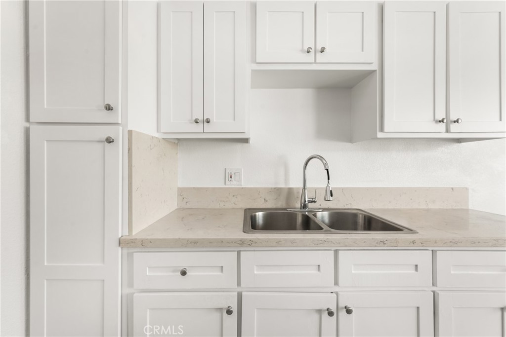 825 S Shelton Street