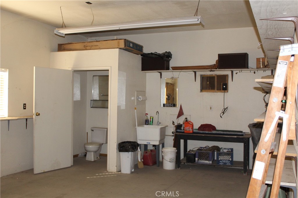 7434 Oneida Trail