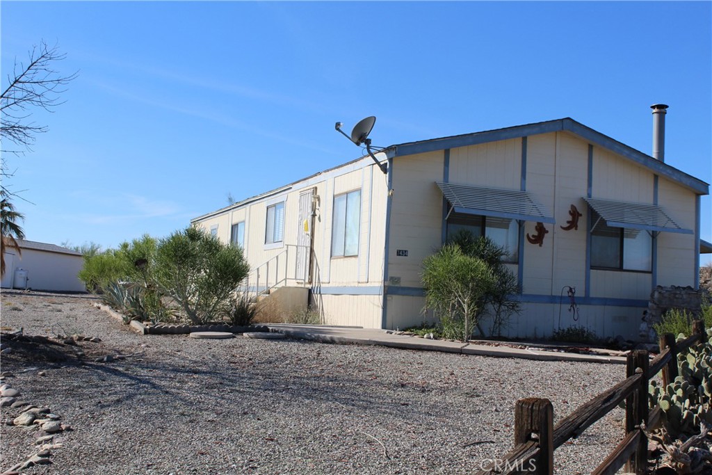 7434 Oneida Trail