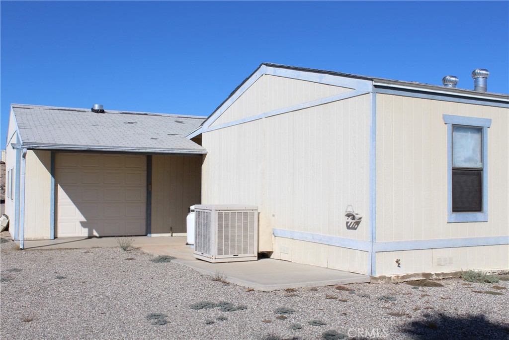 7434 Oneida Trail