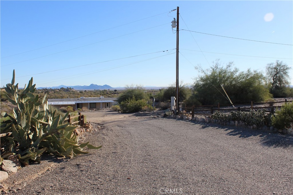 7434 Oneida Trail