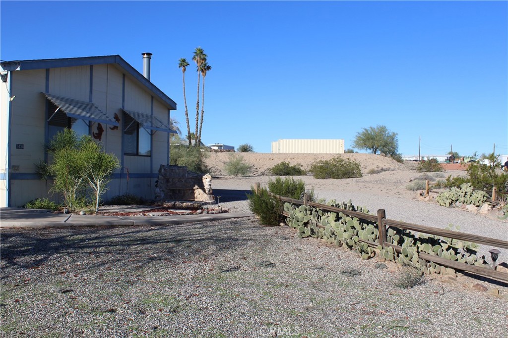 7434 Oneida Trail