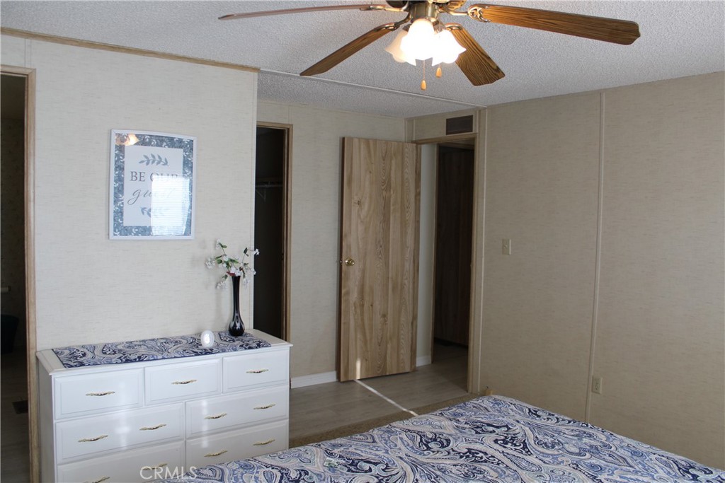 7434 Oneida Trail