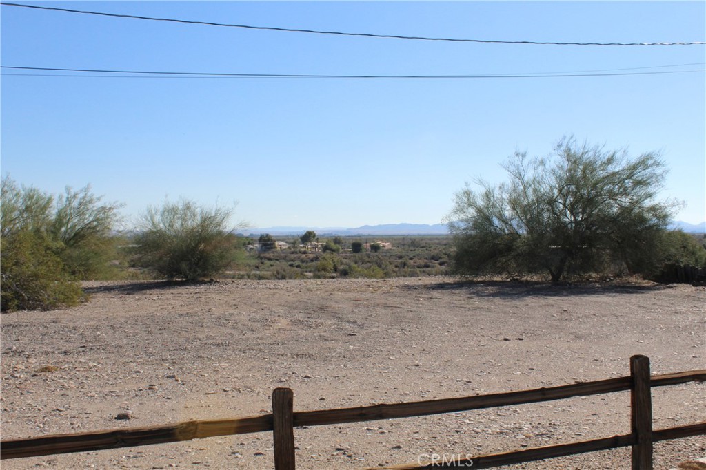 7434 Oneida Trail