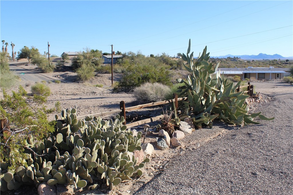 7434 Oneida Trail