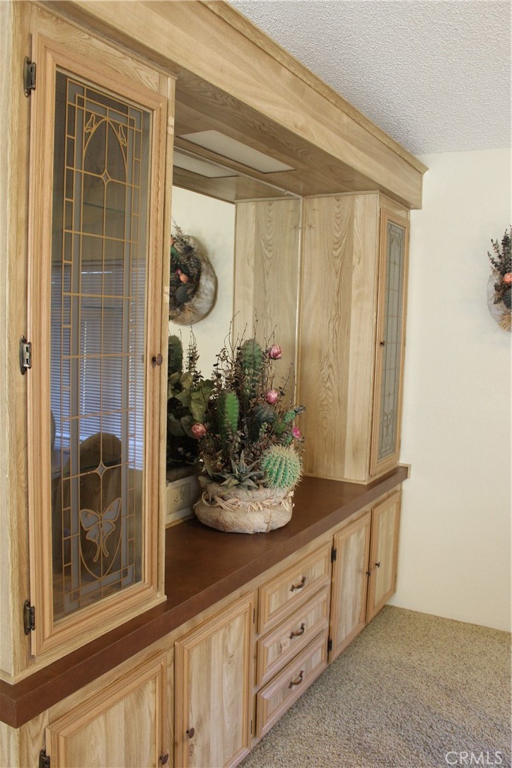 7434 Oneida Trail