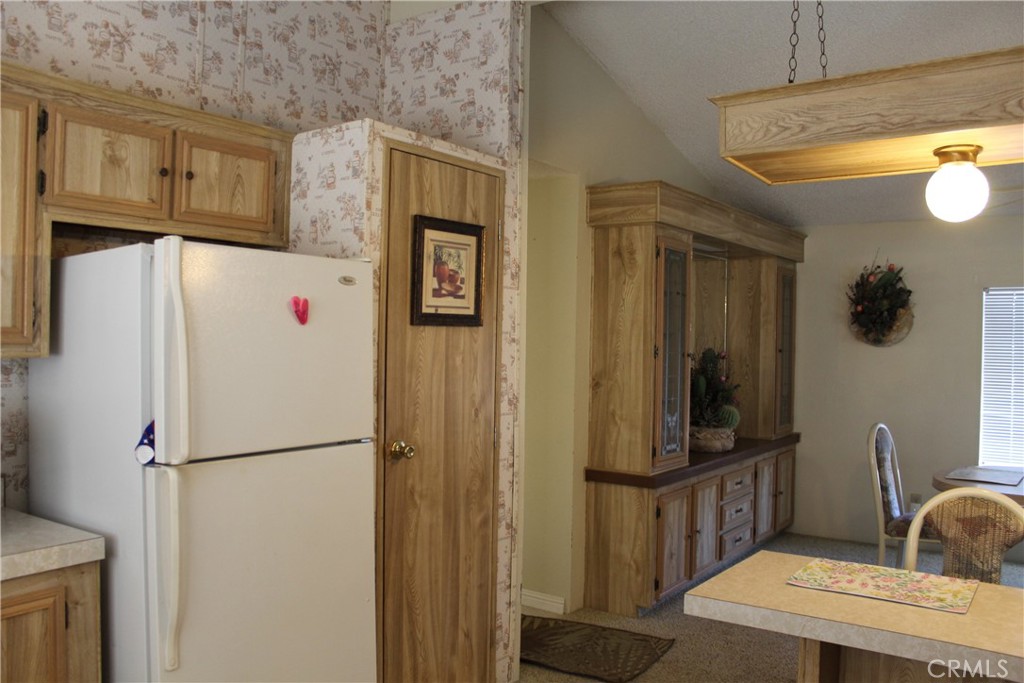 7434 Oneida Trail