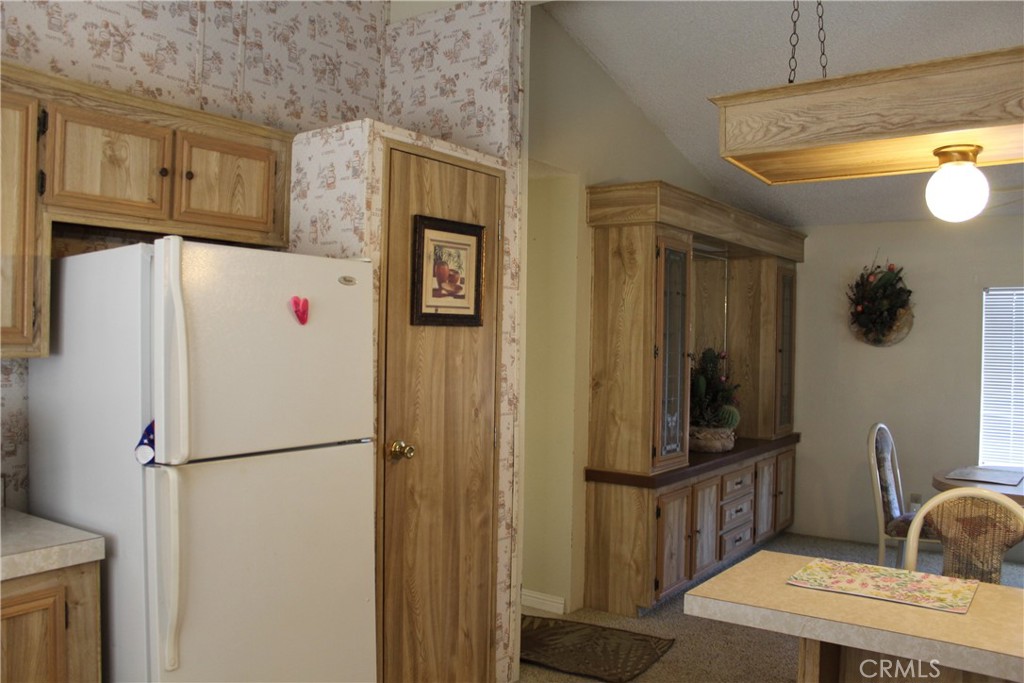 7434 Oneida Trail