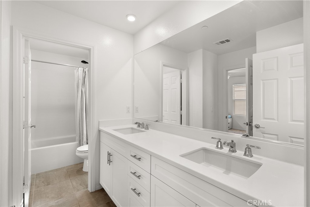 904 Maya Crossing 19