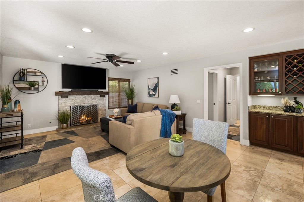 21075 Ridge Park Drive