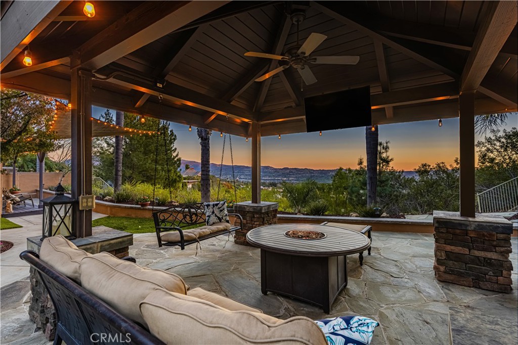 21075 Ridge Park Drive